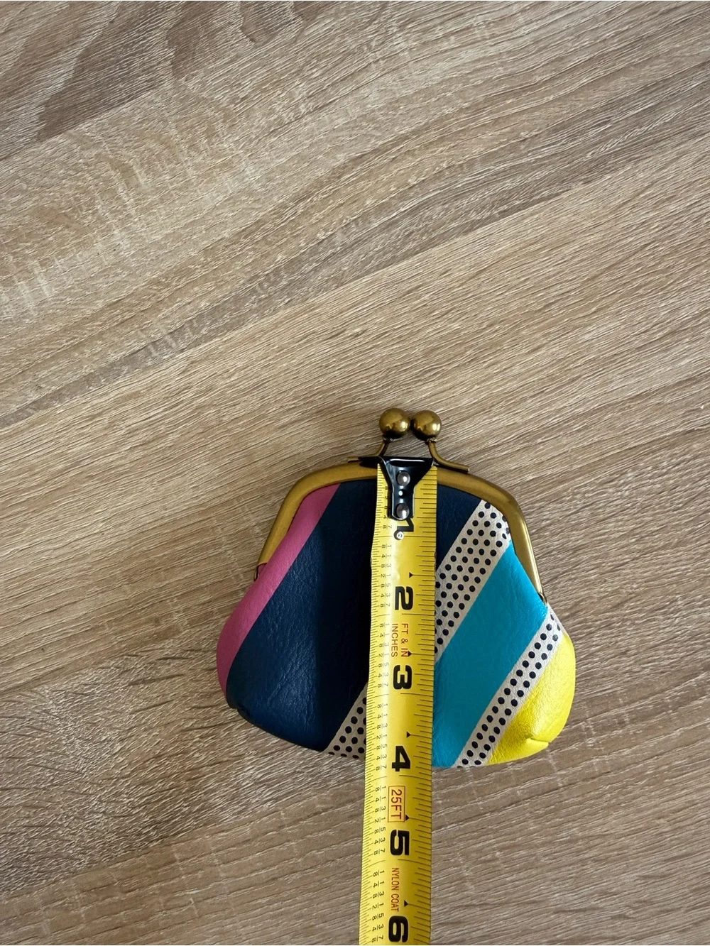 Fossil mini coin pouch/wallet multicolor leather brass kiss-lock